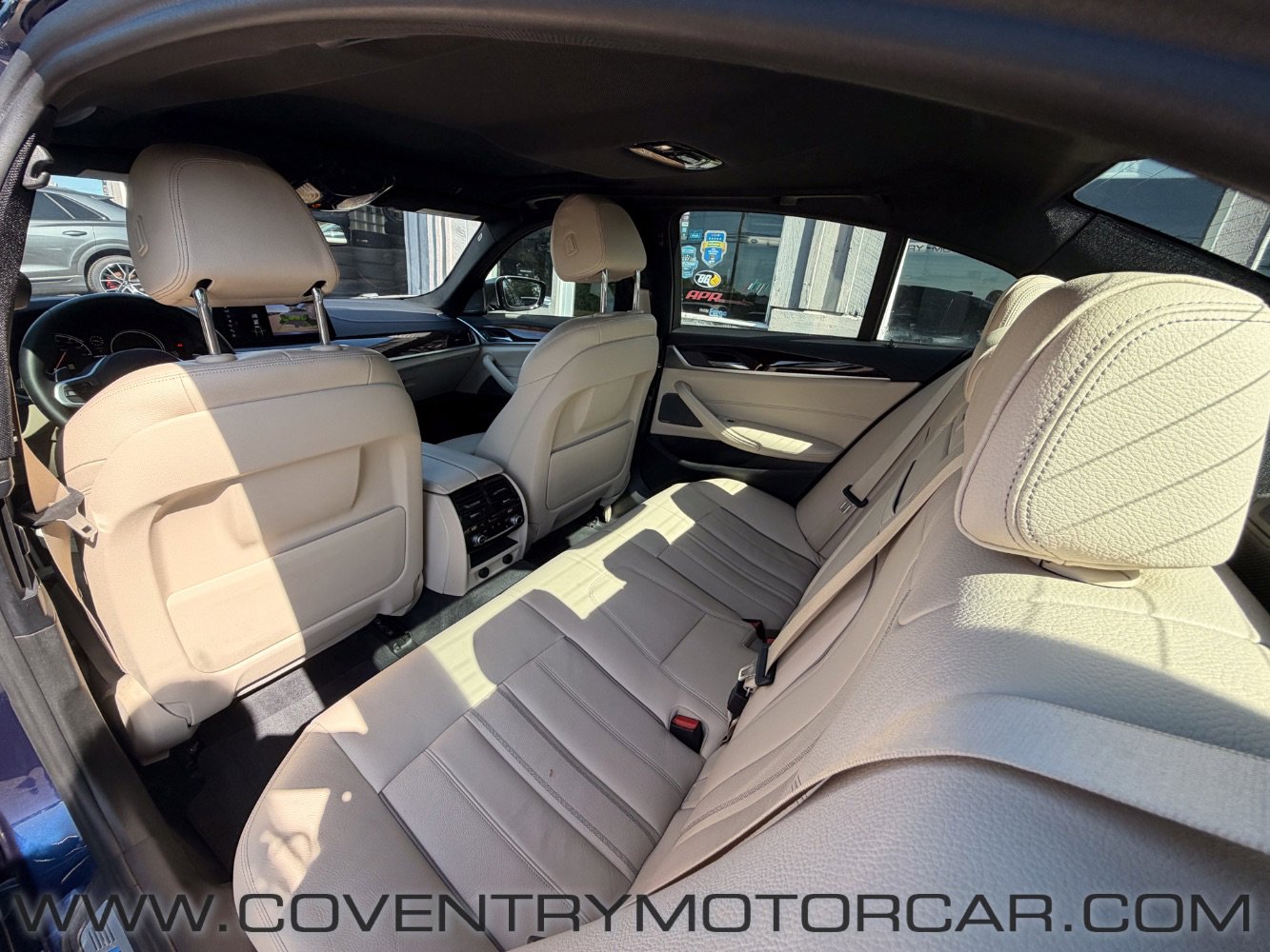 Used 2018 BMW M550i xDrive AWD/4WD image 34
