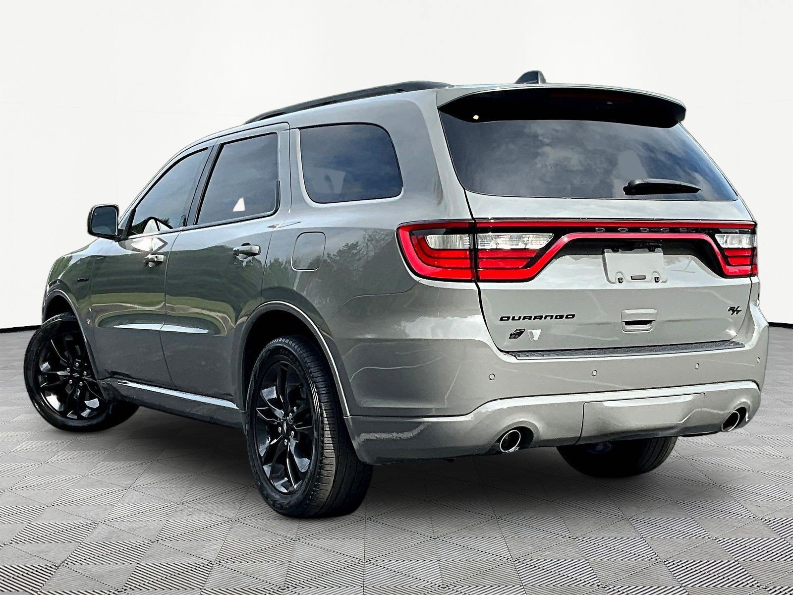 Used 2023 Dodge Durango R/T AWD/4WD image 4