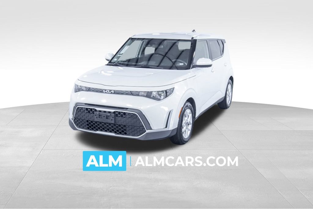 Used 2023 Kia Soul LX w/ LX Technology Package