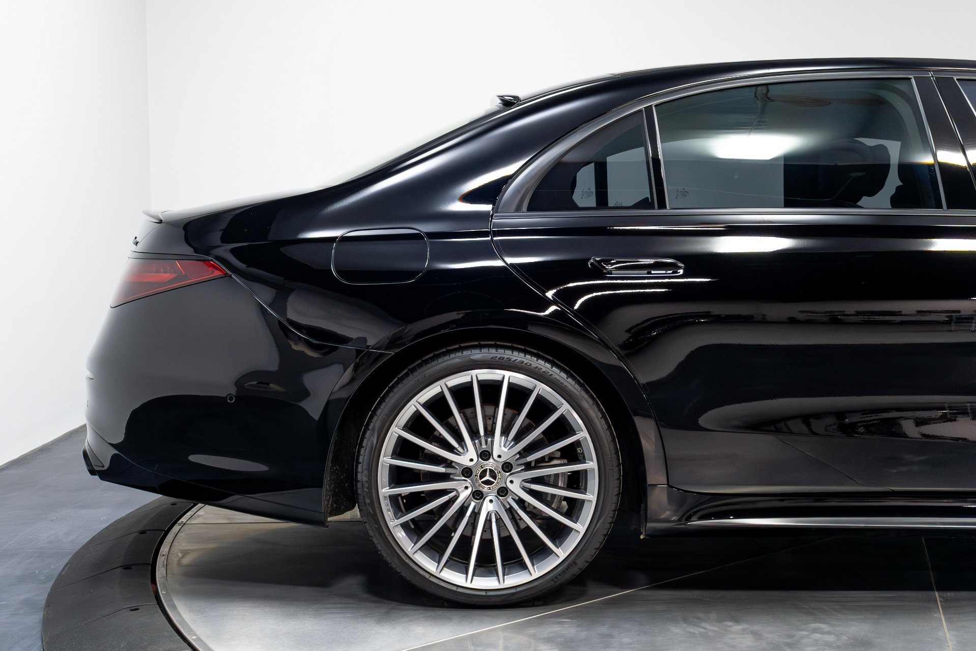 Used 2023 Mercedes-Benz S 580 4MATIC Sedan image 18