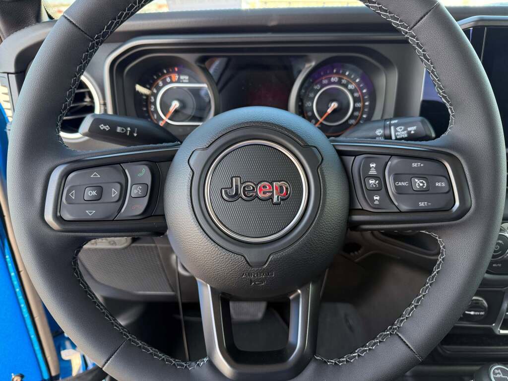 New 2026 Jeep Gladiator Sport image 25