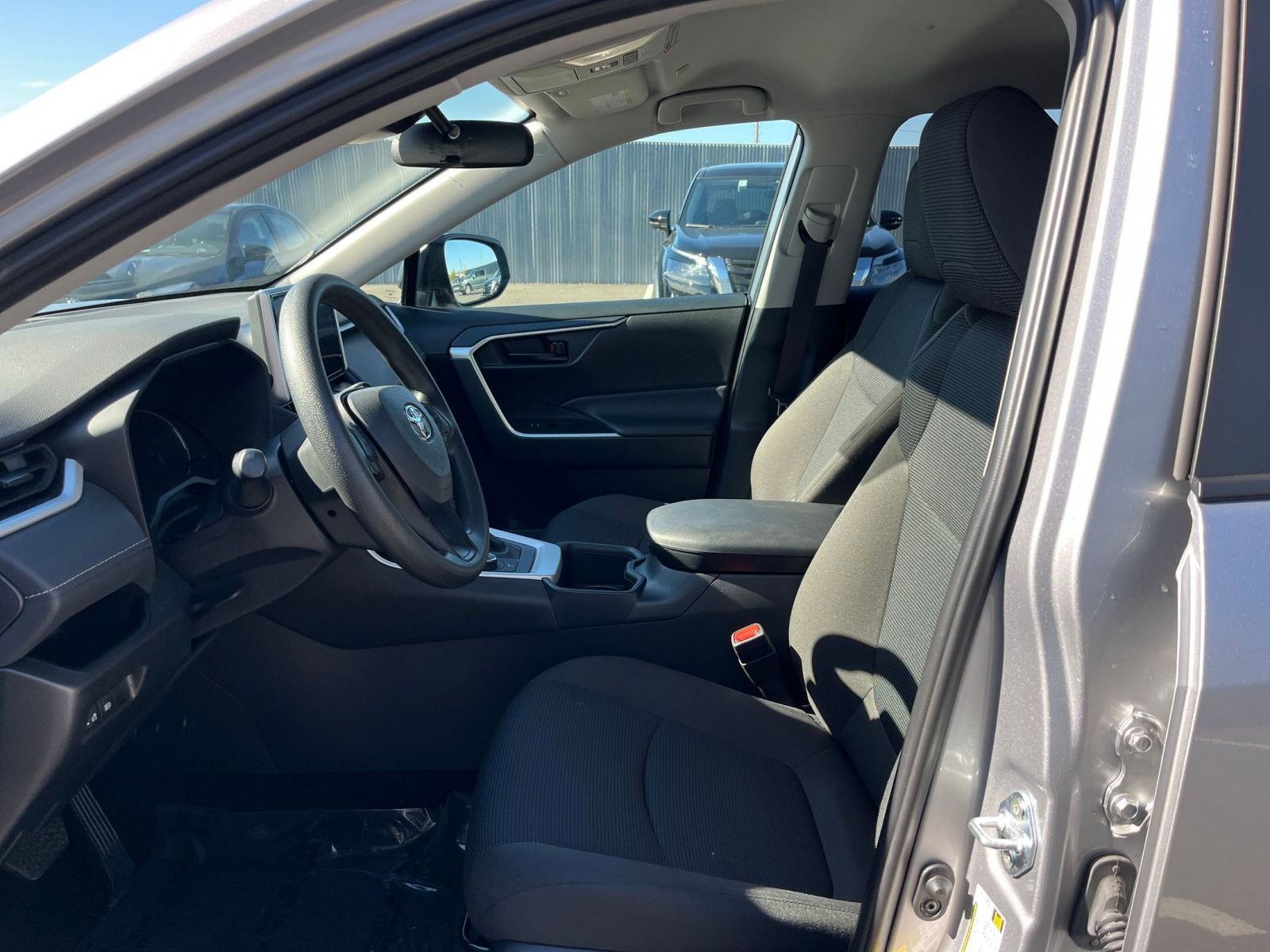 Used 2025 Toyota RAV4 LE image 25