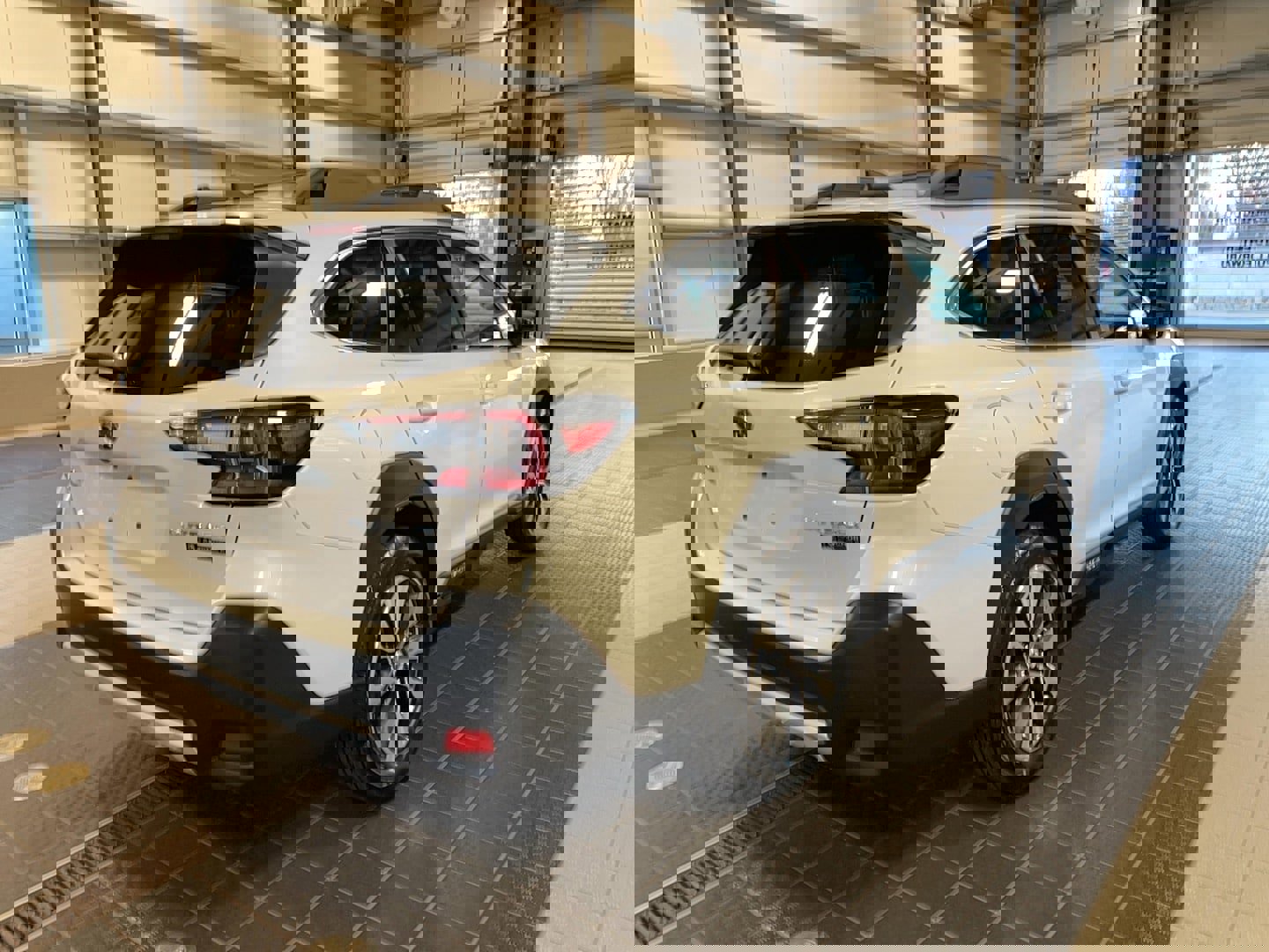 Used 2024 Subaru Outback Limited image 18