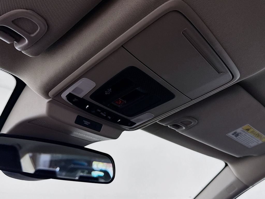 Used 2024 Honda Accord EX image 17