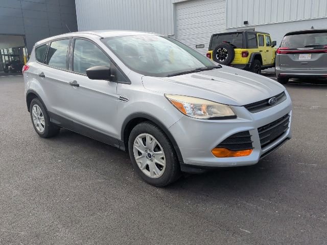 Used 2016 Ford Escape S FWD image 2