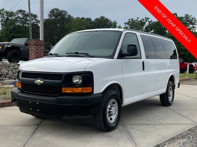 Used 2015 Chevrolet Express 2500 LS image 3