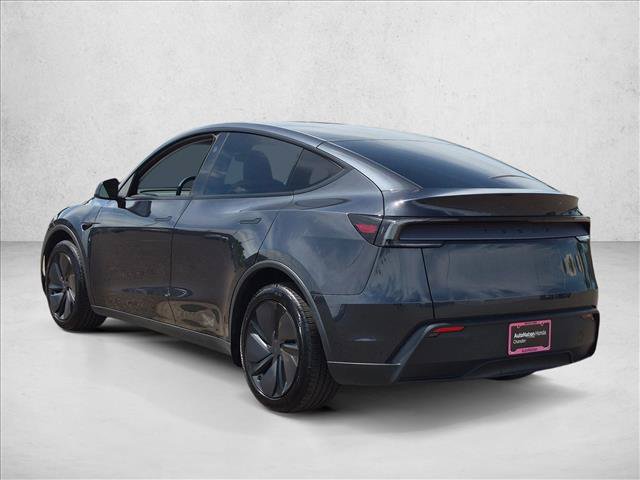 Used 2026 Tesla Model Y 2WD image 7