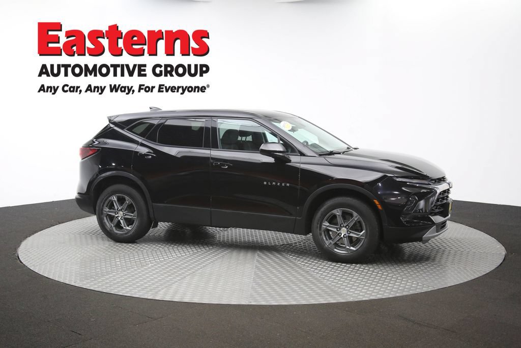Used 2024 Chevrolet Blazer LT AWD/4WD image 47