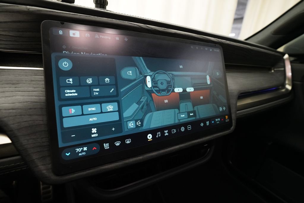 Used 2022 Rivian R1T Adventure image 26