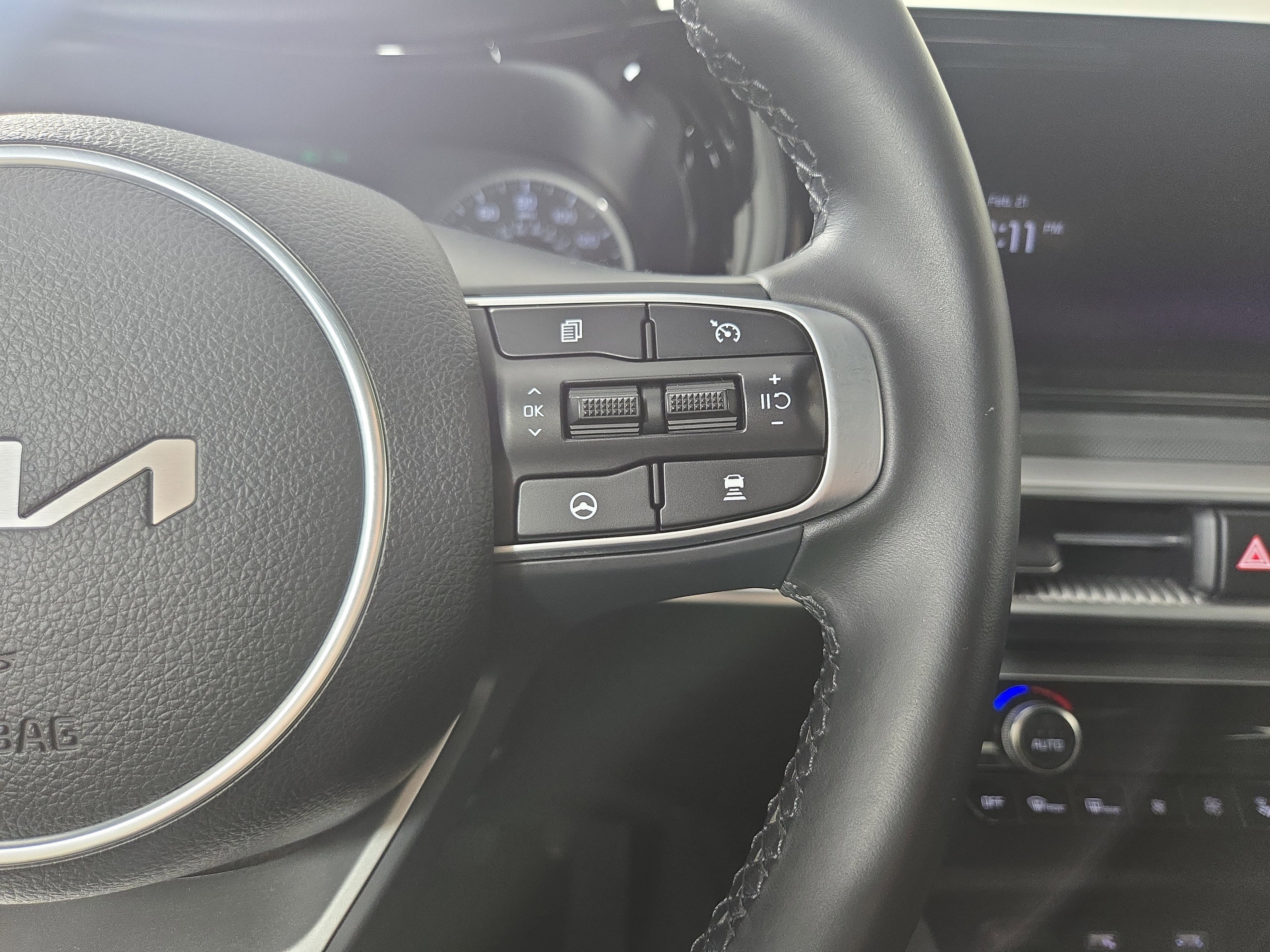 Used 2023 Kia K5 GT-Line image 16