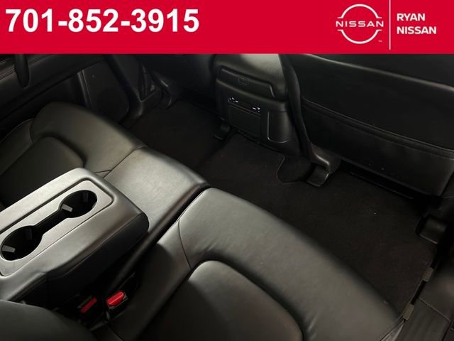 Certified 2024 Nissan Armada SV image 27