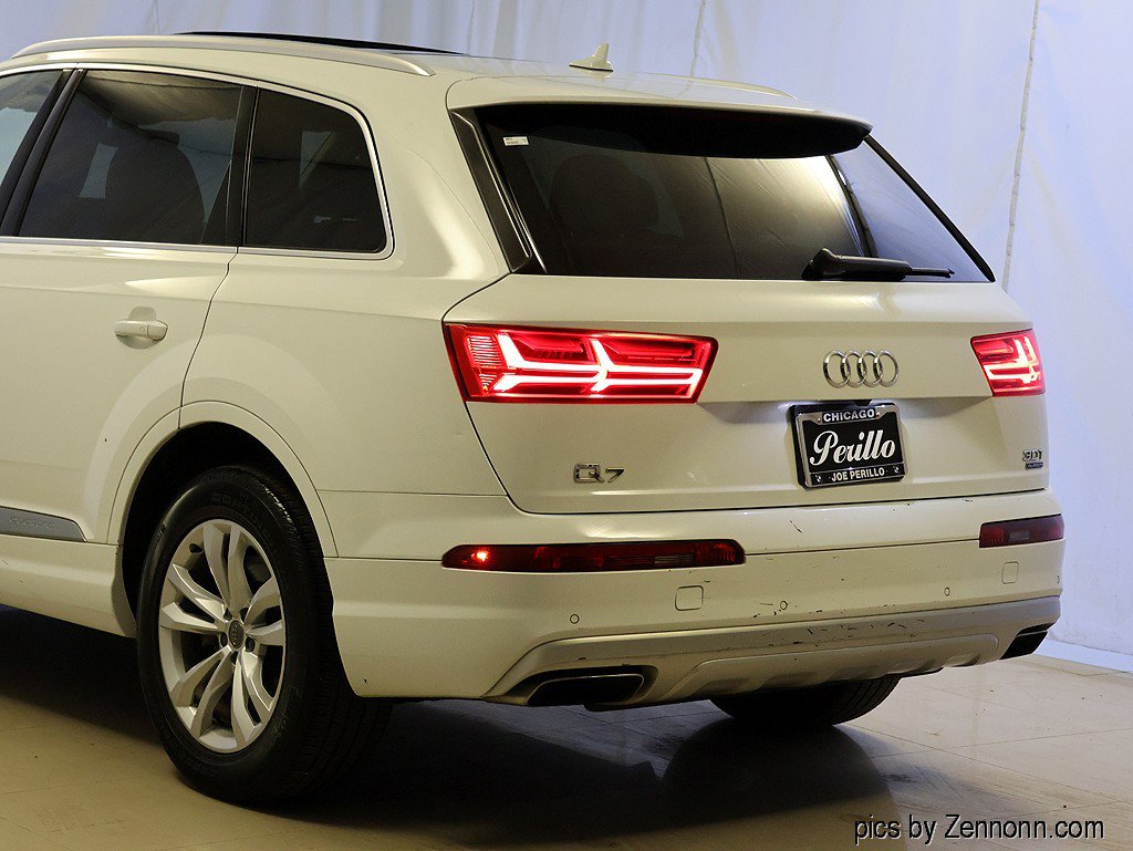 Used 2017 Audi Q7 3.0T Premium Plus AWD/4WD image 8
