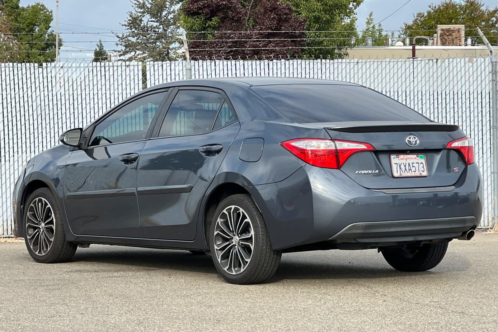 Used 2015 Toyota Corolla S w/ Body Protection Package #2 FWD image 5