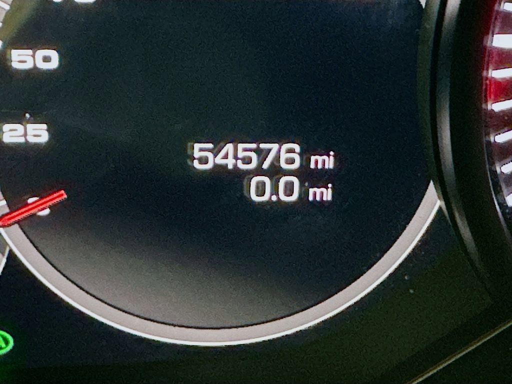 Used 2019 Porsche Cayenne Base image 14