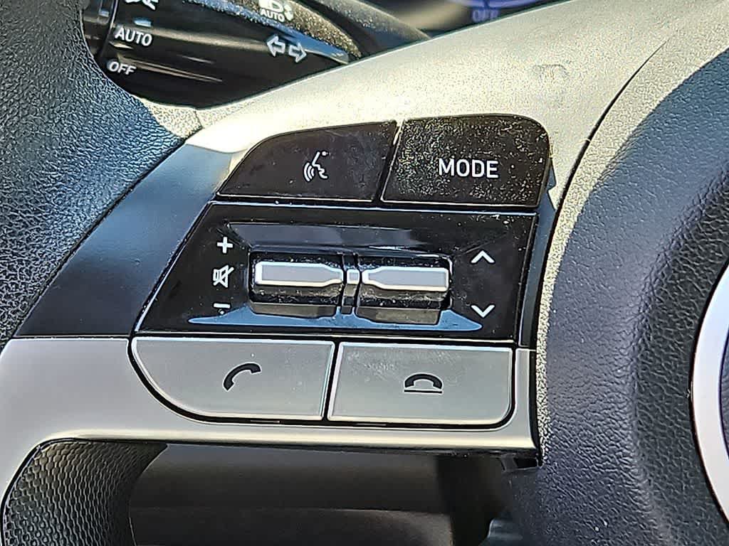Used 2023 Hyundai Elantra Blue FWD image 19