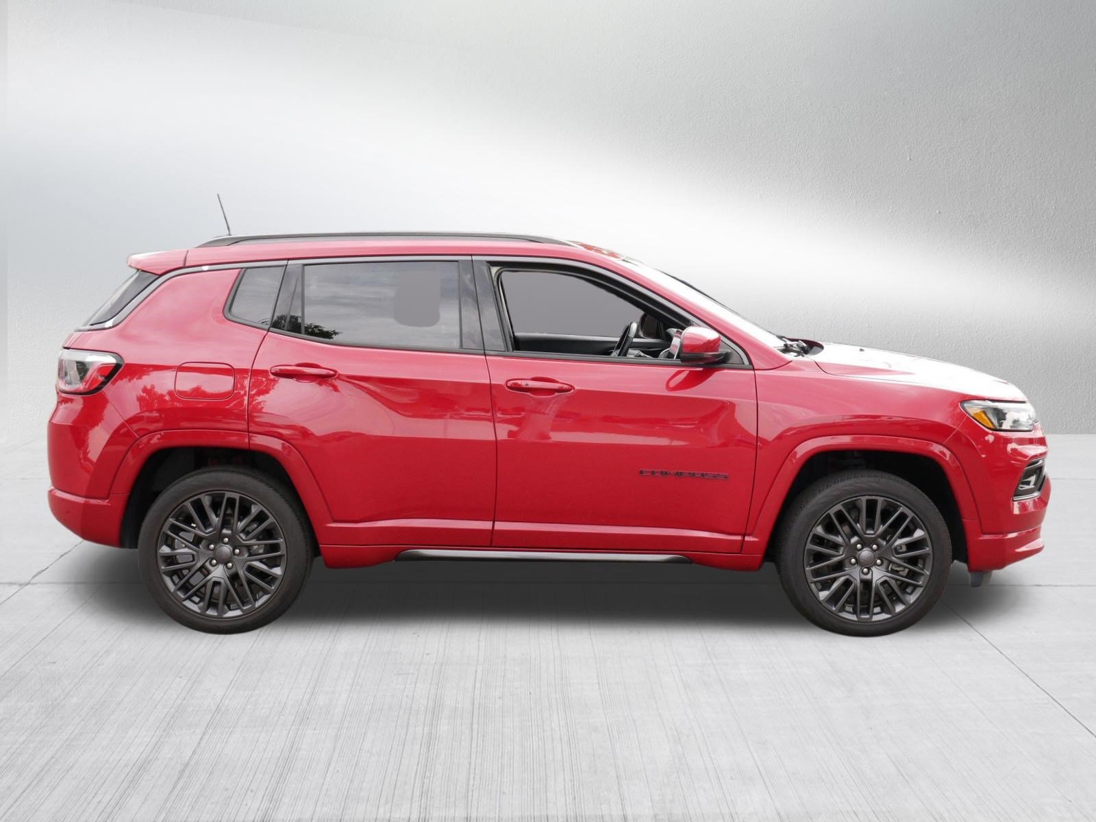 Used 2022 Jeep Compass Limited AWD/4WD image 8