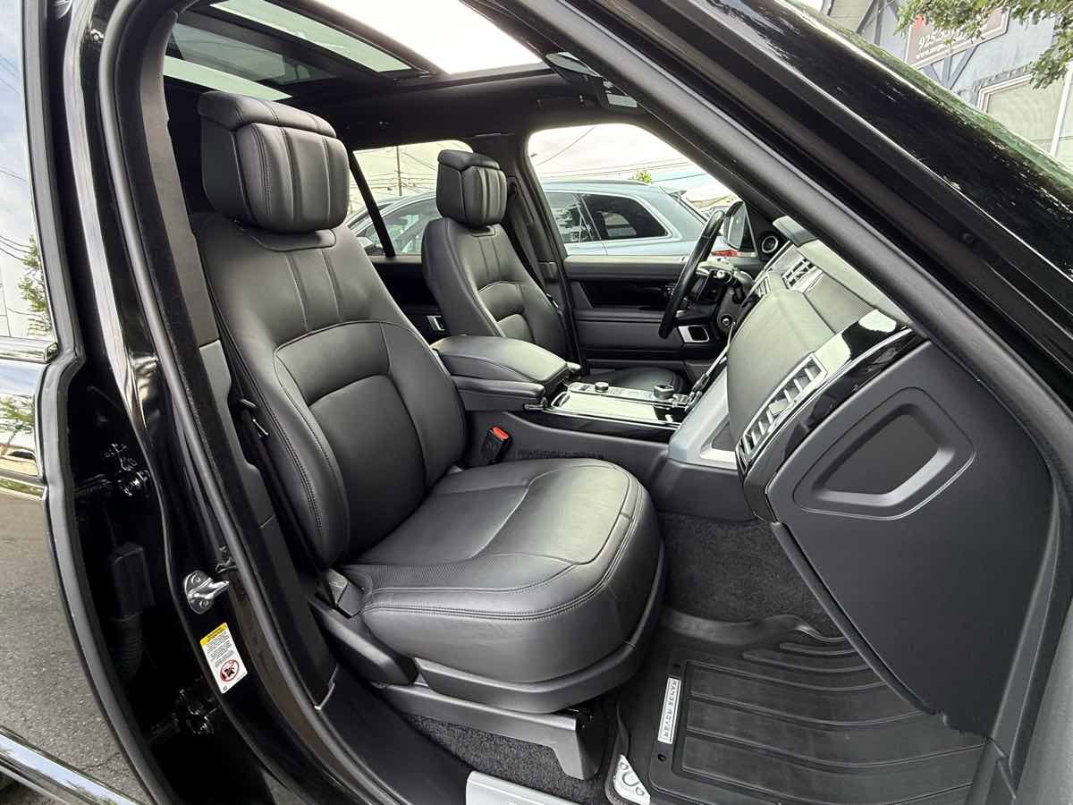 Used 2021 Land Rover Range Rover Westminster Edition image 9