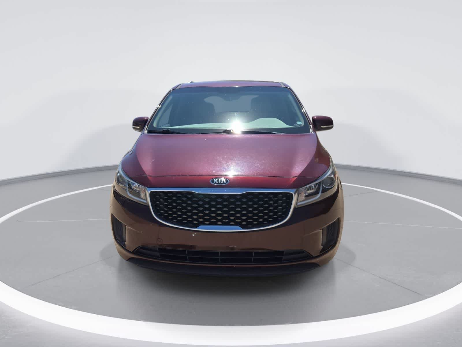 Used 2015 Kia Sedona LX w/ LX Convenience Package FWD image 3