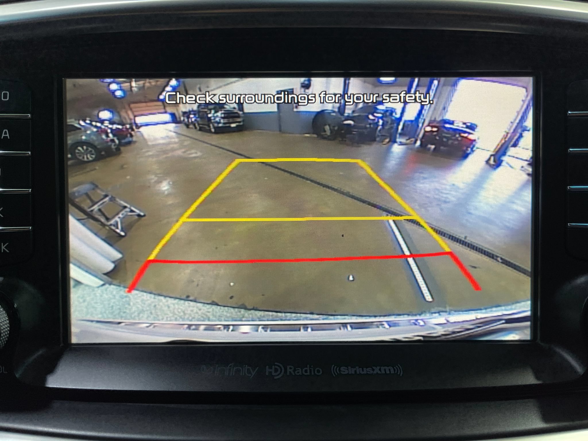 Used 2016 Kia Sorento SX FWD image 11