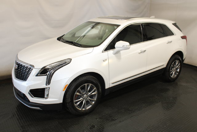 Used 2021 Cadillac XT5 Premium Luxury AWD/4WD image 2