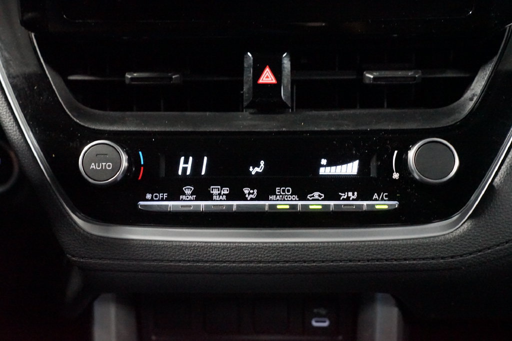 Certified 2023 Toyota Corolla Cross AWD Hybrid image 20