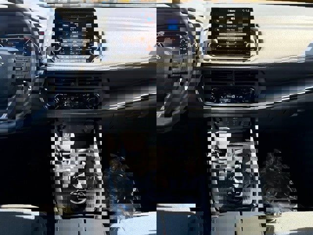 New 2026 Nissan Rogue S image 23