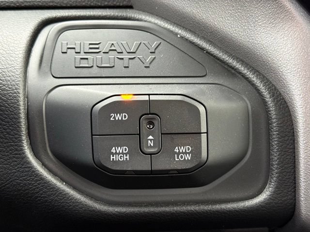 Used 2026 RAM 2500 Laramie AWD/4WD image 28