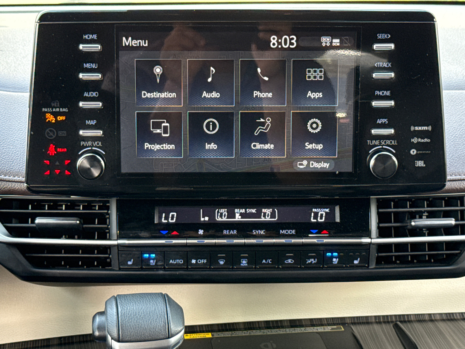 Used 2023 Toyota Sienna Platinum FWD image 22