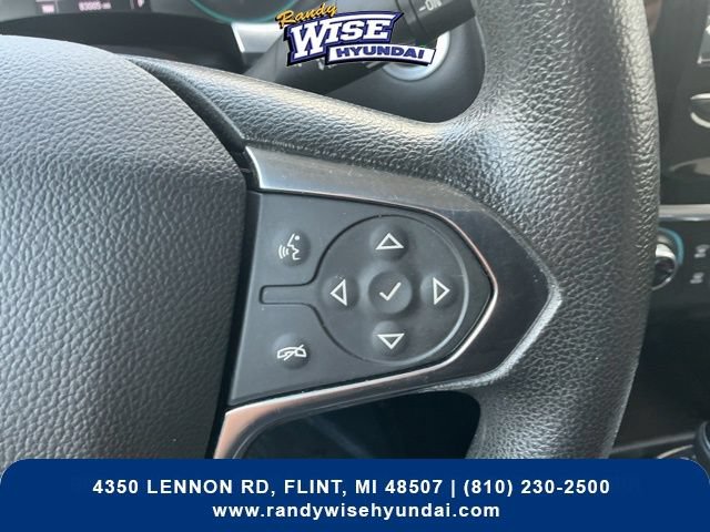 Used 2019 Chevrolet Traverse LS AWD/4WD image 18