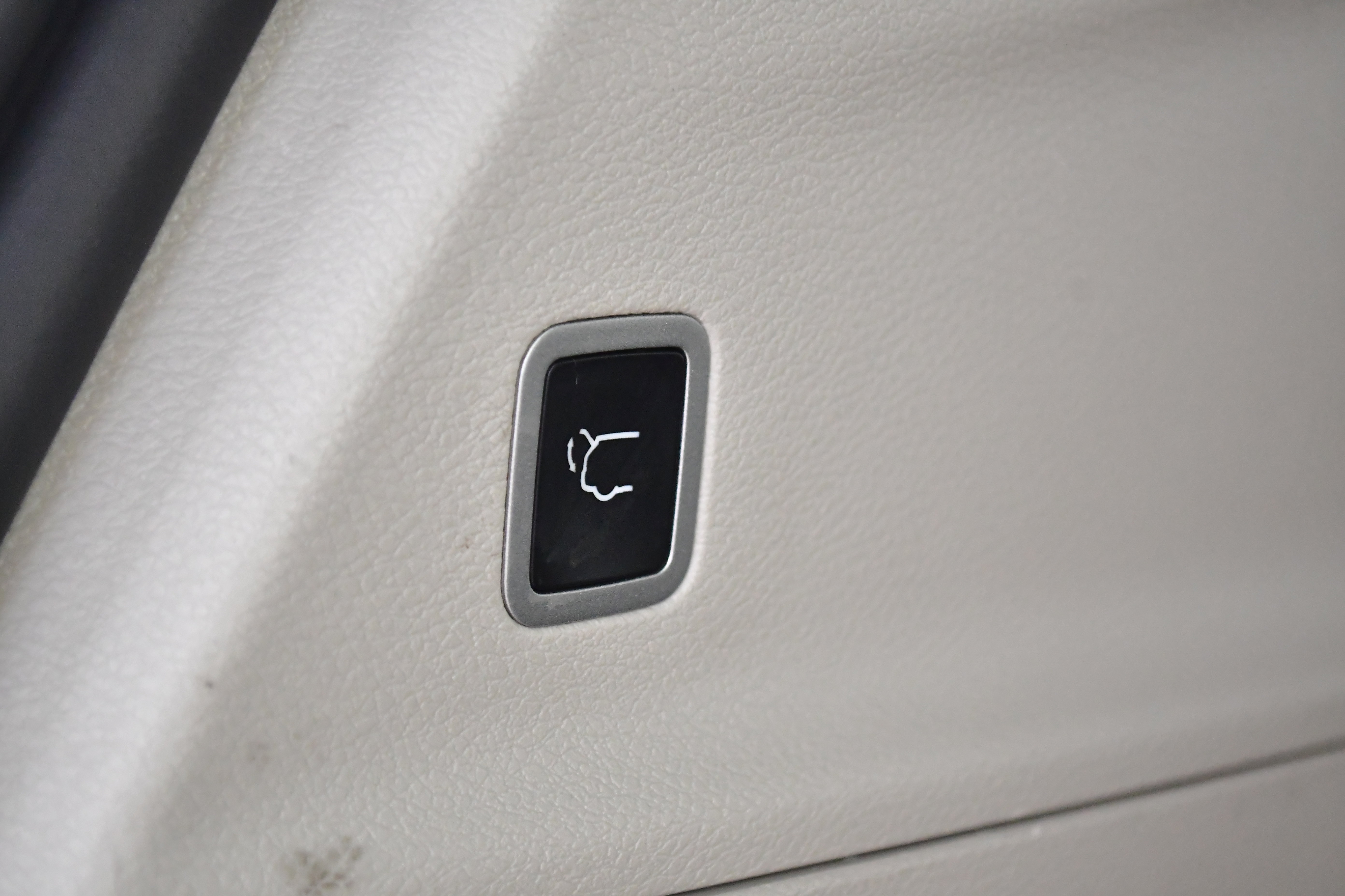 Used 2023 Chrysler Pacifica Touring-L image 25