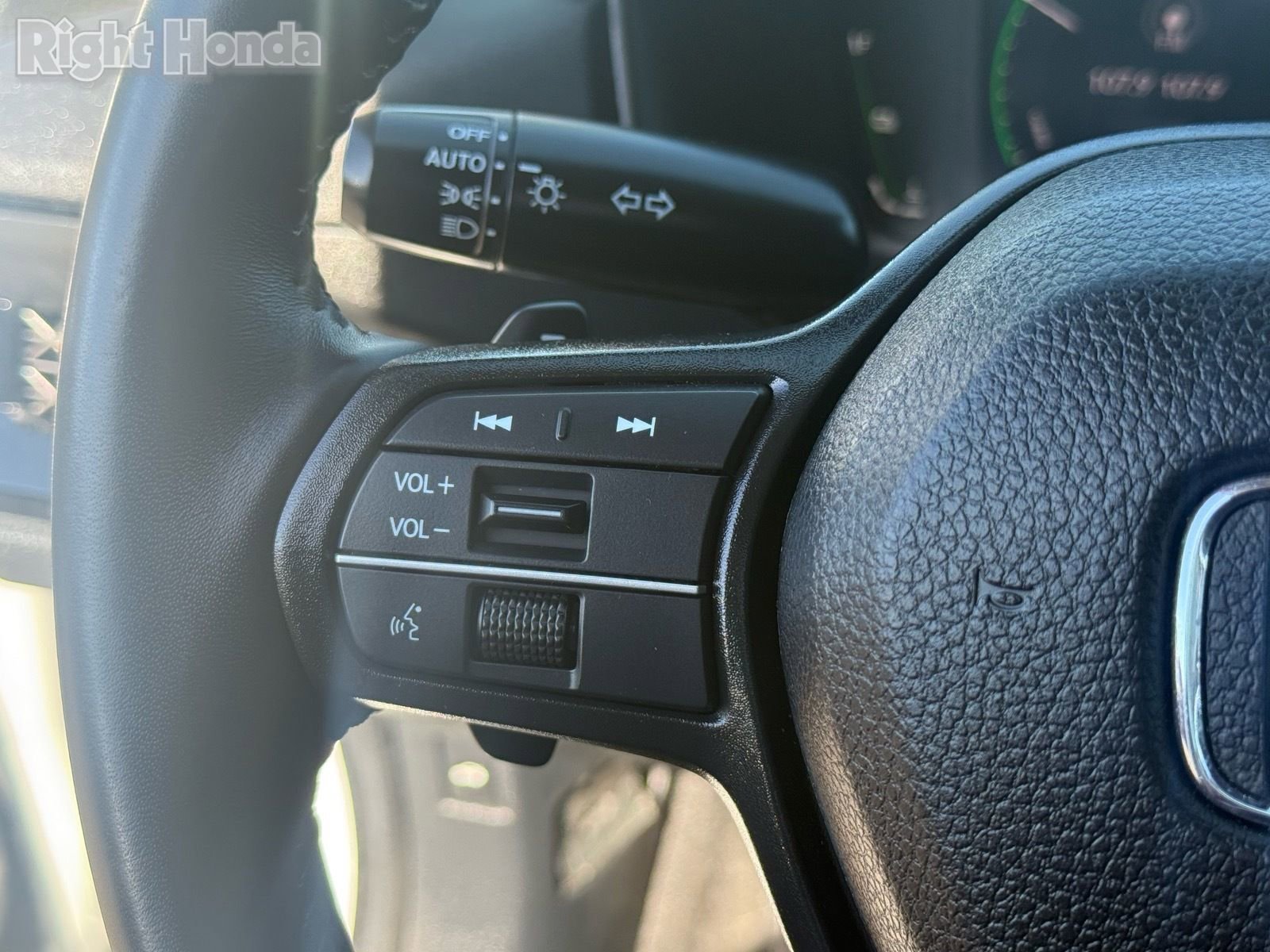 Certified 2024 Honda Accord EX-L image 18