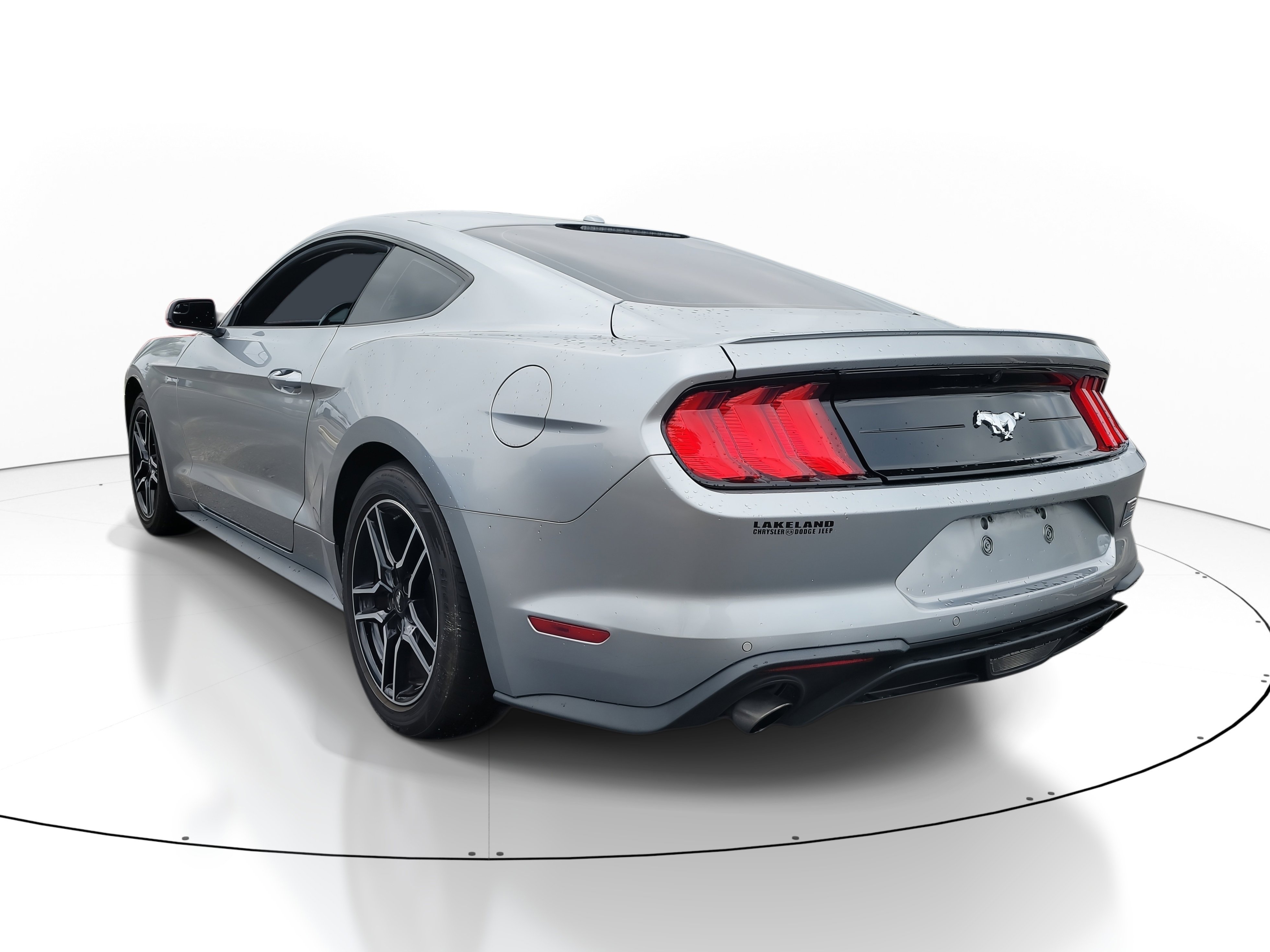 Used 2020 Ford Mustang Premium image 6