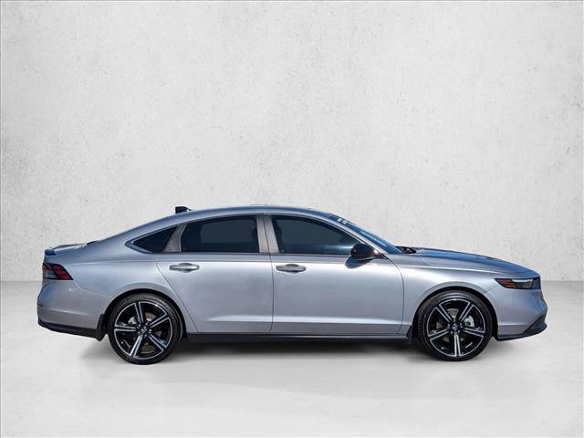 Used 2024 Honda Accord Sport image 4