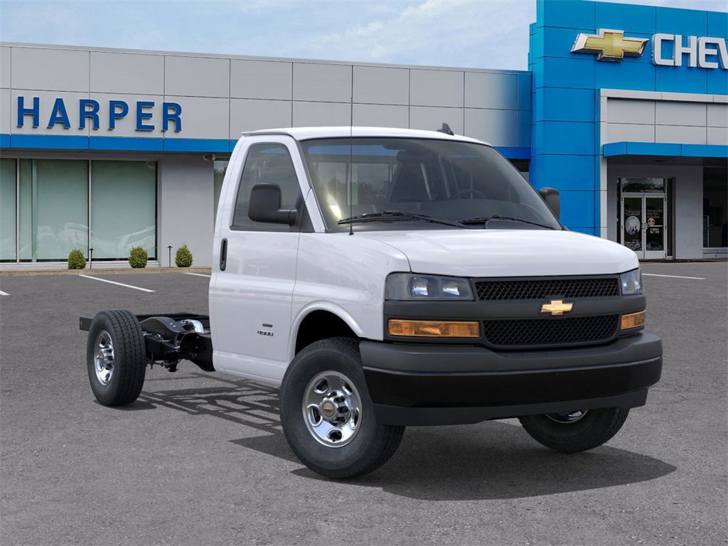 New 2026 Chevrolet Express 3500 w/ Power Convenience Package image 7