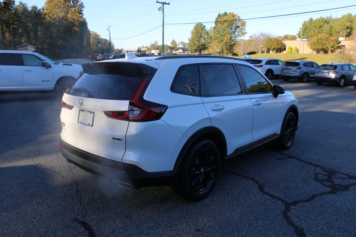 Used 2026 Honda CR-V Sport-L image 8