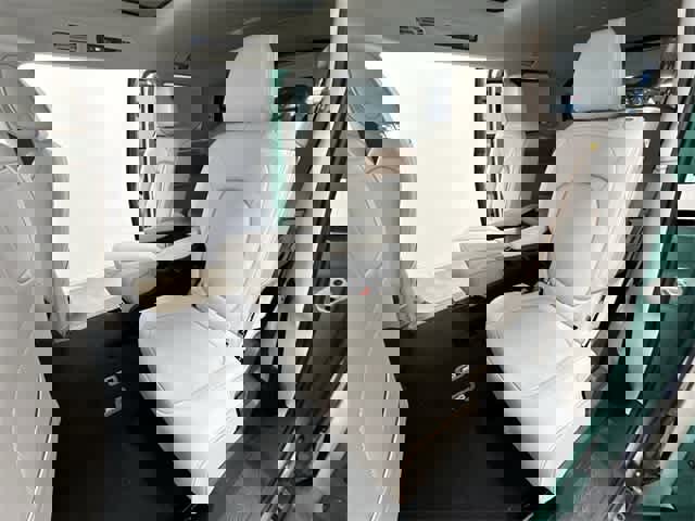 New 2025 Volkswagen ID. Buzz 1st Edition image 18