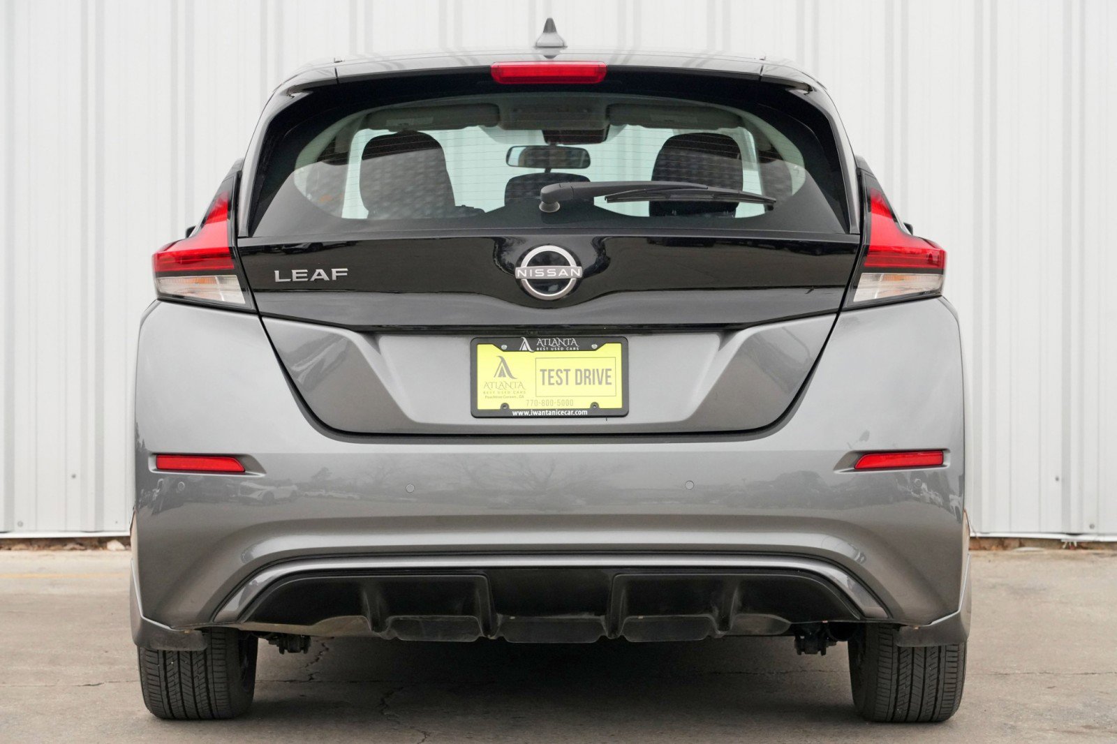 Used 2025 Nissan Leaf S image 9