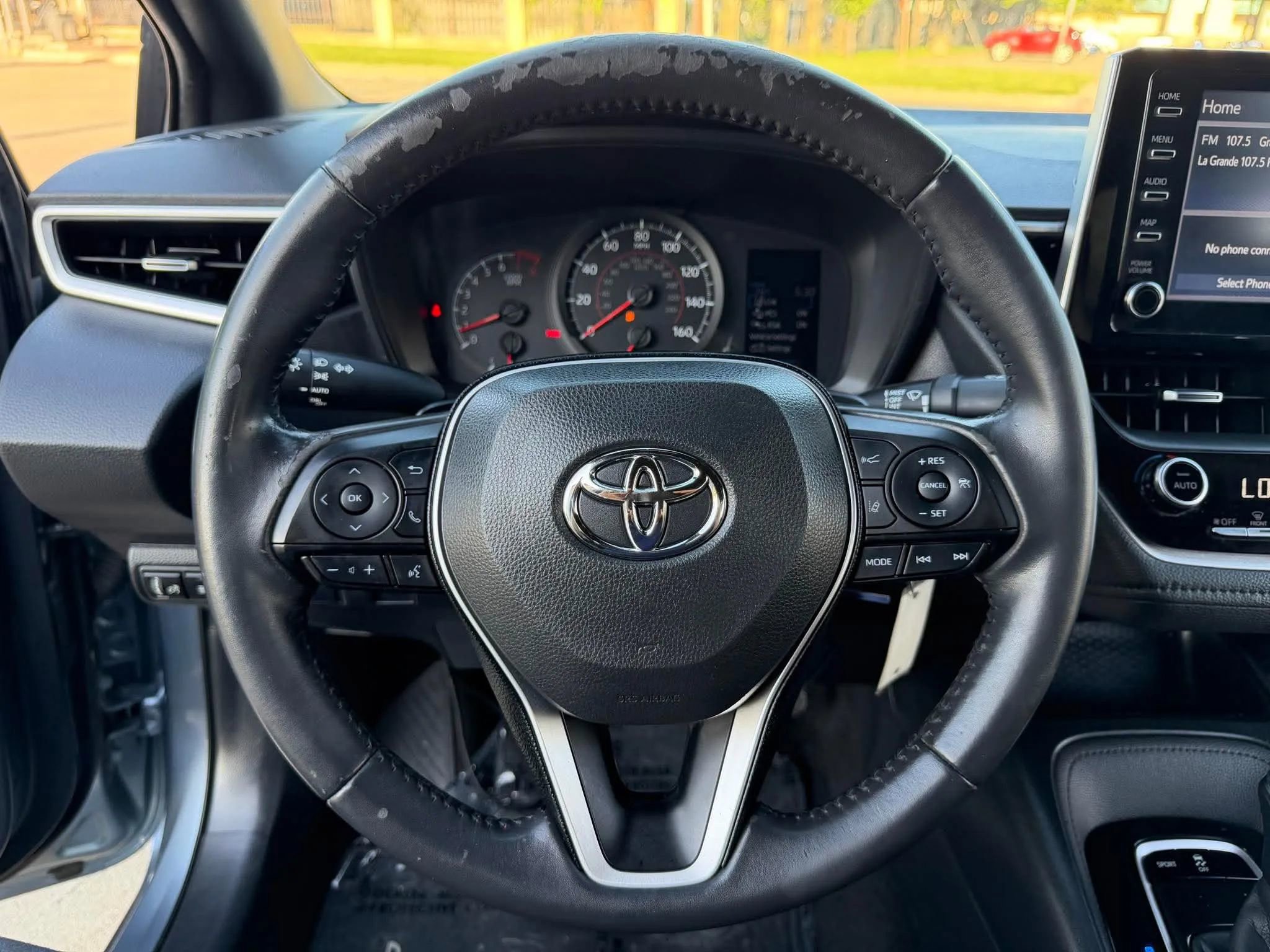 Used 2020 Toyota Corolla SE FWD image 18