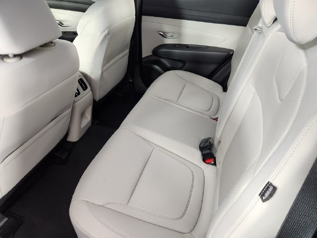 New 2026 Hyundai Tucson Blue SE AWD/4WD image 17