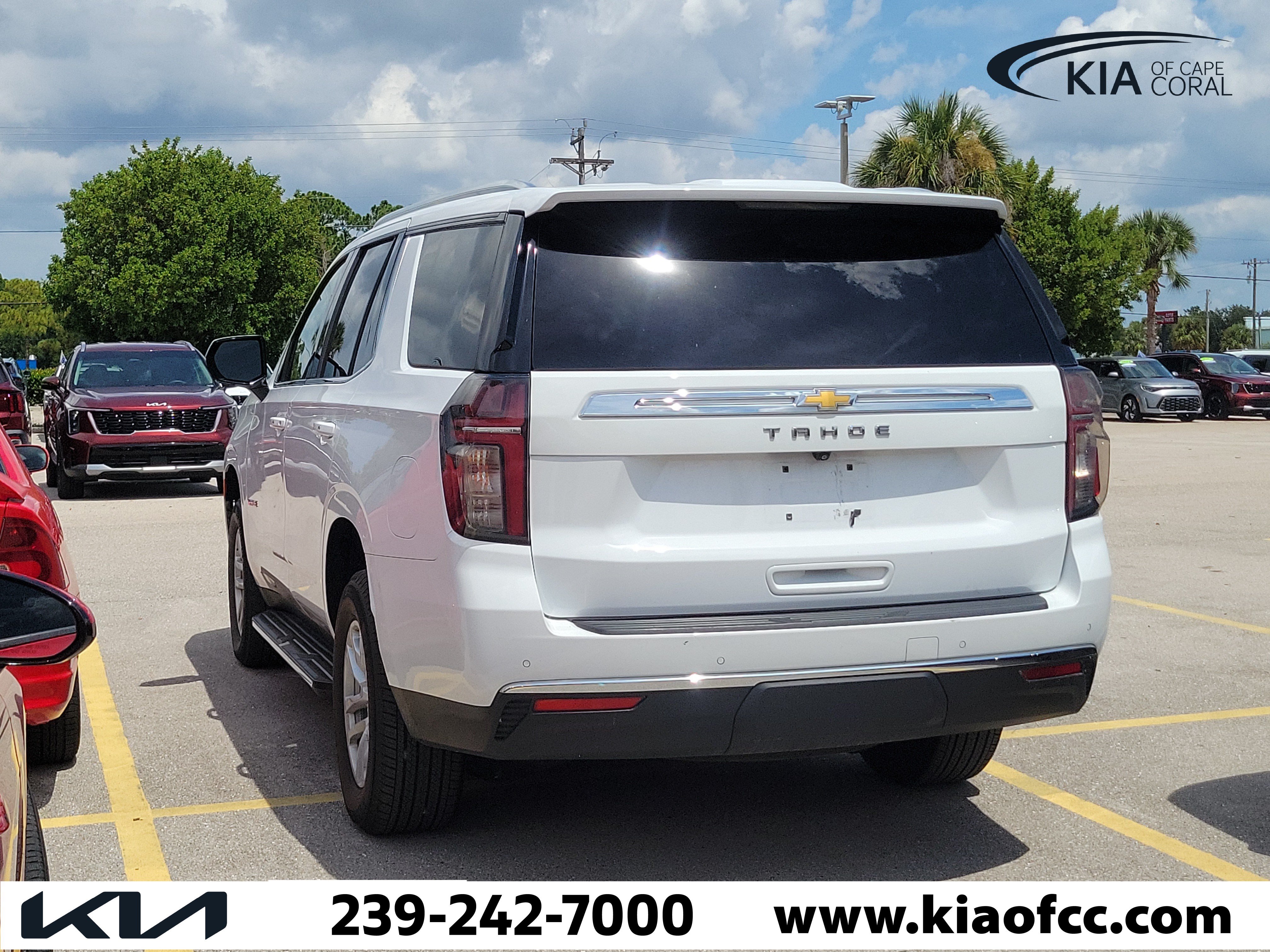 Used 2023 Chevrolet Tahoe LS RWD image 3