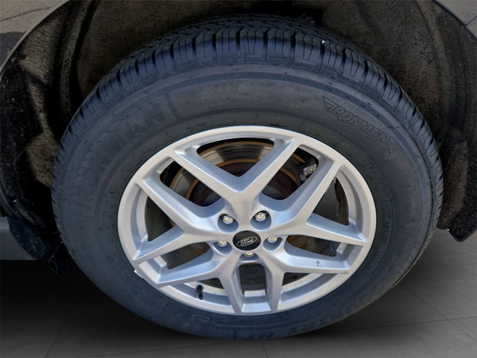 Used 2023 Ford Edge SEL AWD/4WD image 33