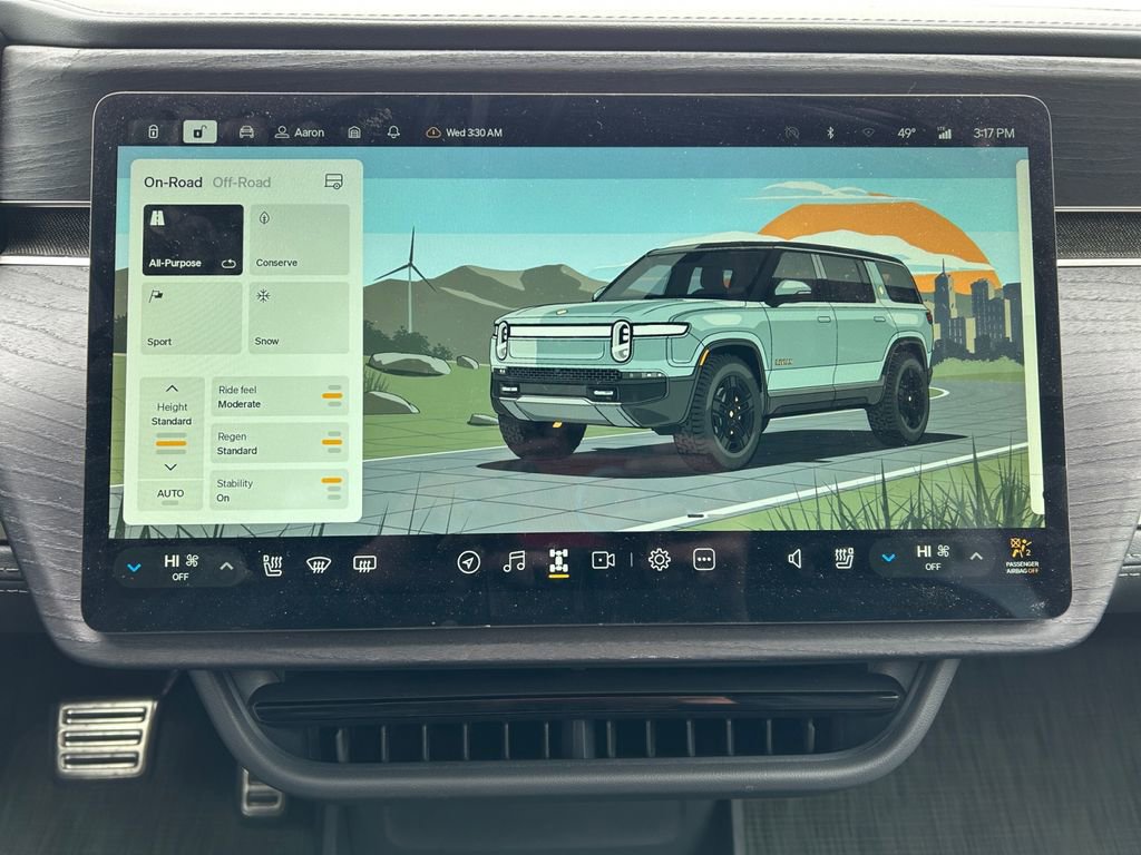 Used 2023 Rivian R1S Adventure AWD/4WD image 23