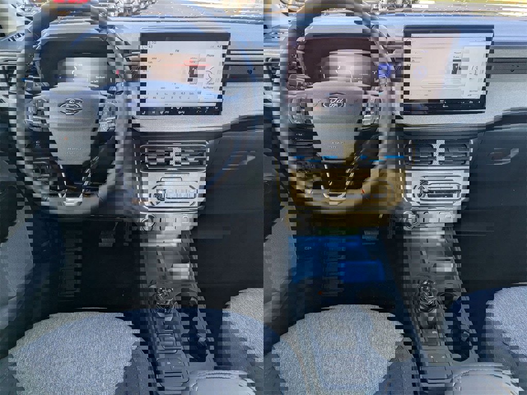 New 2026 Ford Maverick XLT w/ XLT Luxury Package image 16