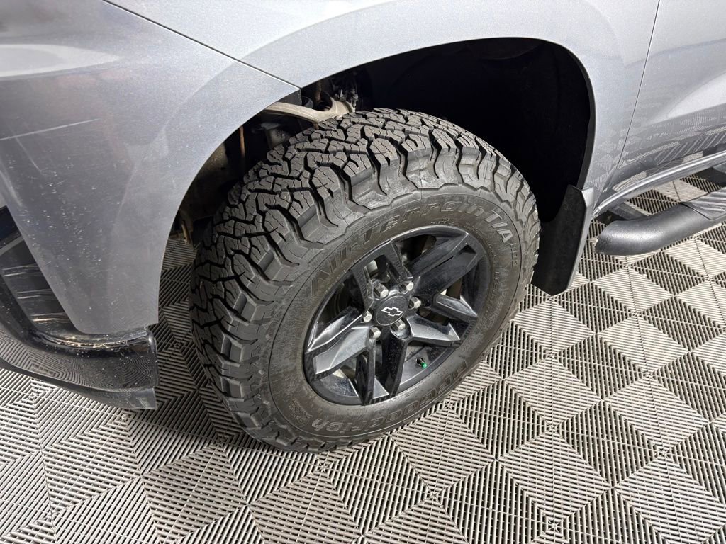 Used 2021 Chevrolet Silverado 1500 LT Trail Boss w/ Convenience Package II AWD/4WD image 10