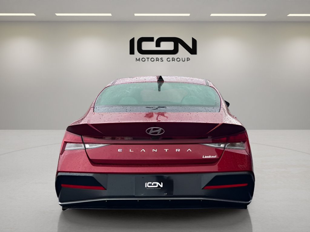 Used 2025 Hyundai Elantra Limited FWD image 4