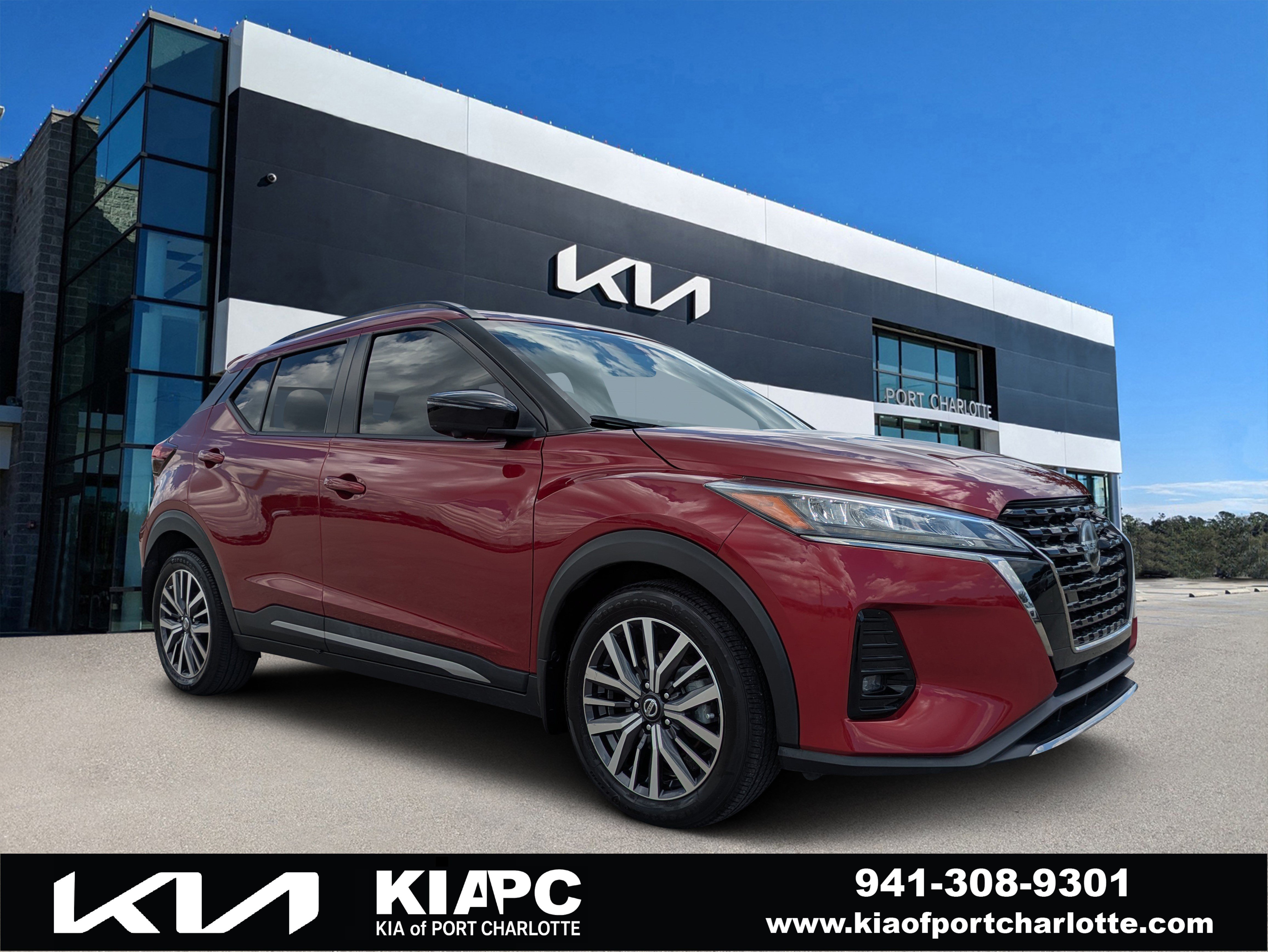 Used 2021 Nissan Kicks SR FWD video 1