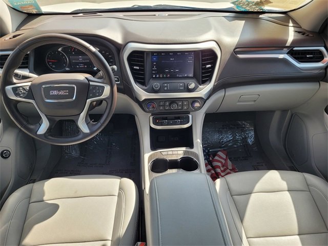 Used 2023 GMC Acadia SLT image 9