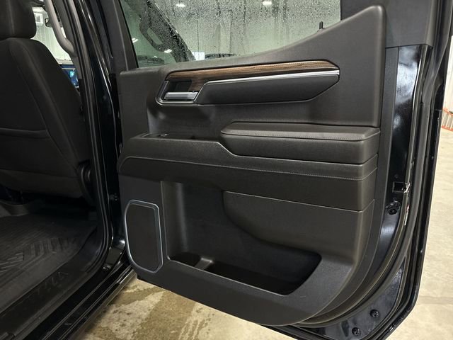 Used 2023 Chevrolet Silverado 1500 RST AWD/4WD image 30