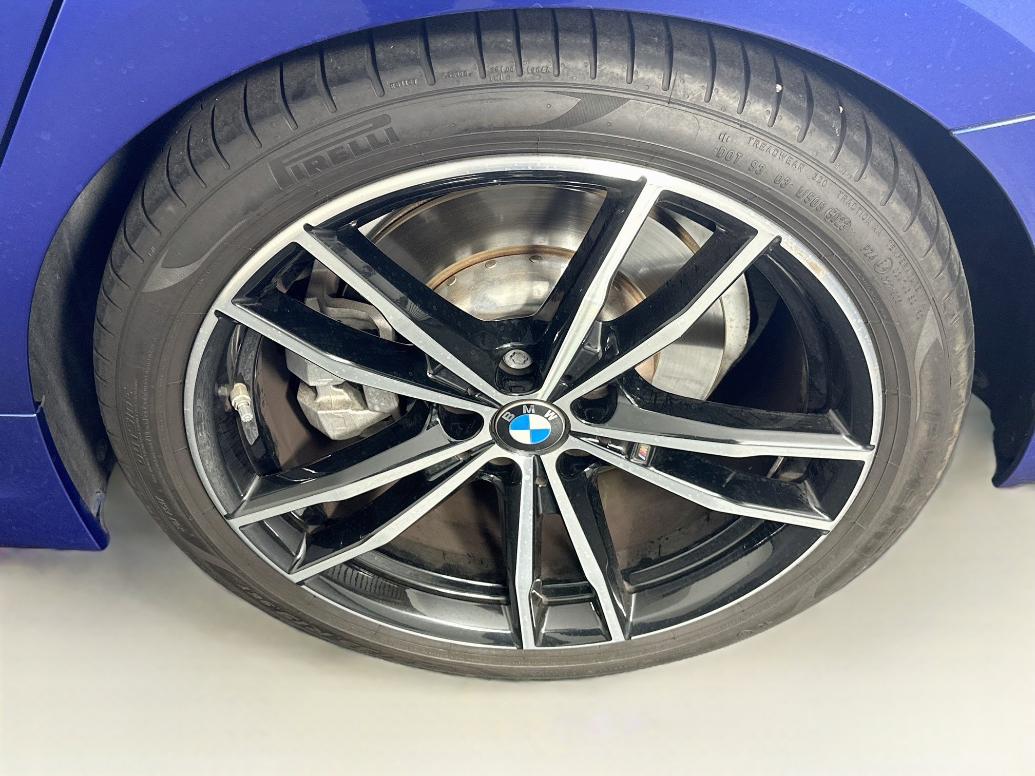 Used 2022 BMW 330i Sedan w/ M Sport Package RWD image 11