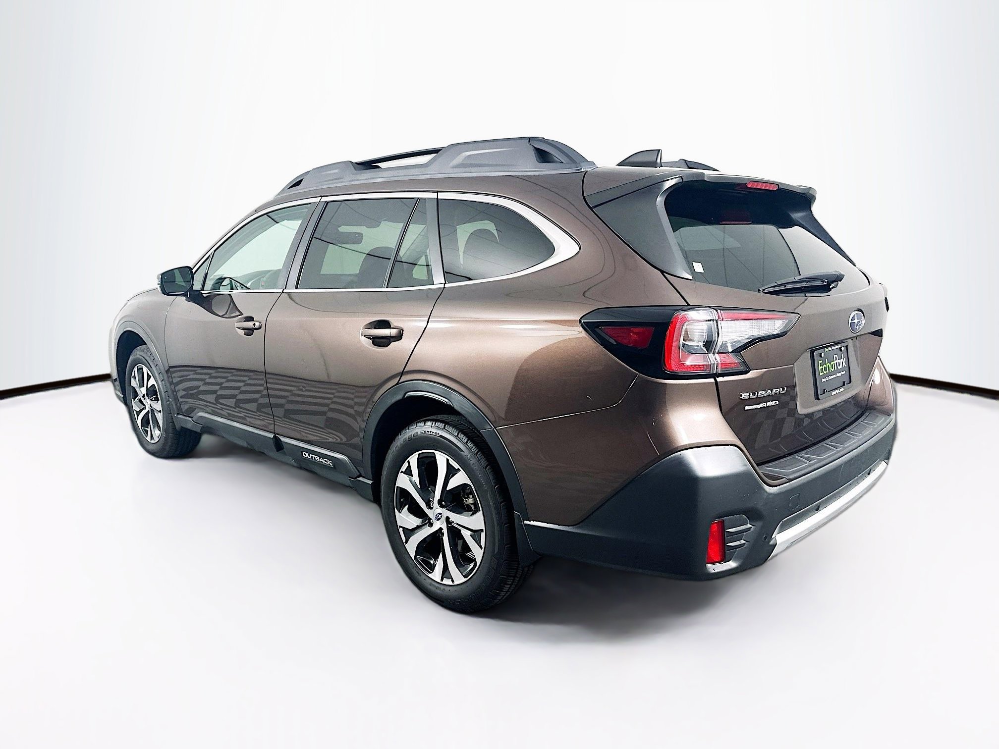 Used 2020 Subaru Outback Limited w/ Popular Package #2 AWD/4WD image 5